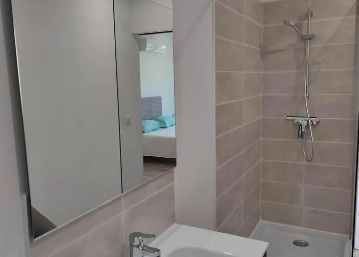 Le Gabin Moderne Loft بيت للعطل