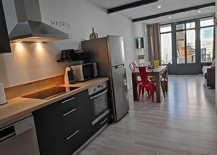 Le Gabin Moderne Loft قرقشونه