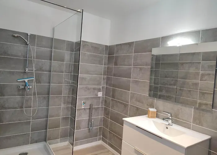 Le Gabin Moderne Loft * قرقشونه